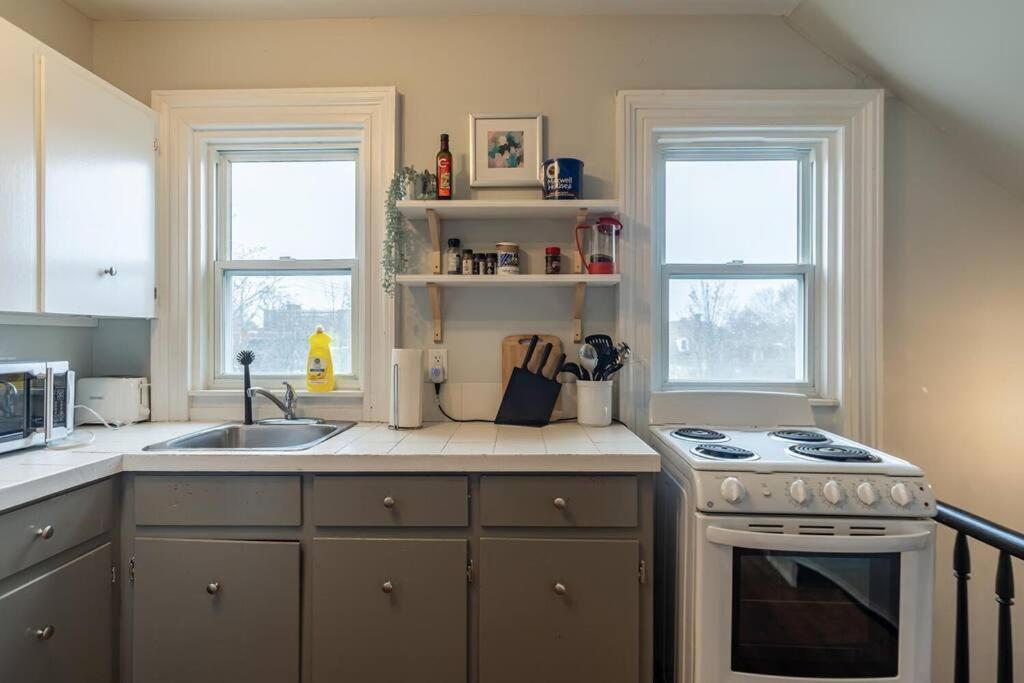 Sunny Loft #4, Historic Home Halifax Extérieur photo